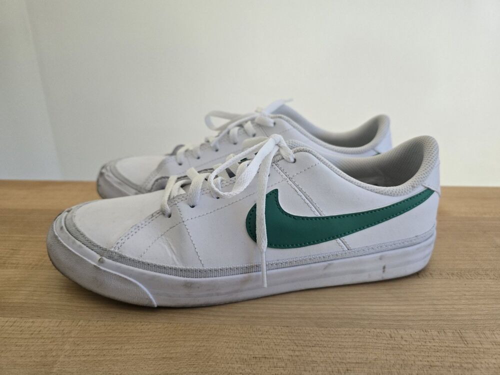 Nike Court Legacy Youth Size 7Y White Green Used